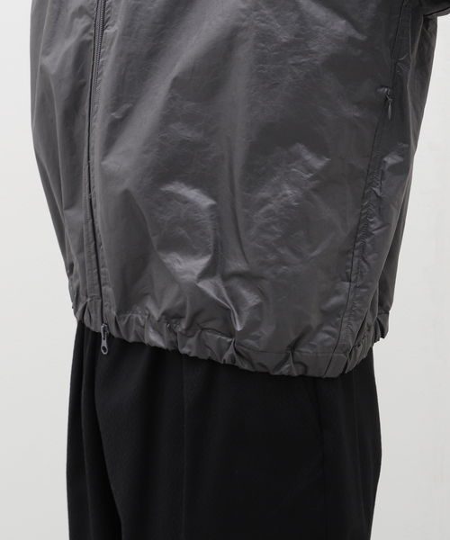 EDIFICE LA BOUCLE（エディフィスラブークル）の「【LA BOUCLE / ラブ―クル】NY/PE メモリーヴィンテージ タンブラー フード ブルゾン（マウンテンパーカー・メンズ・チャコールグレー/カーキ・FREE）」の12枚目の写真