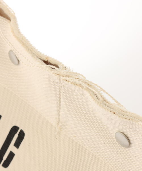 FAF（フェイク アス フラワーズ）の「【FAF (FAKE AS FLOWERS) / フェイク アス フラワーズ】PROTOTYPE 002（ショルダーバッグ・メンズ・ホワイト系その他・FREE）」の9枚目の写真