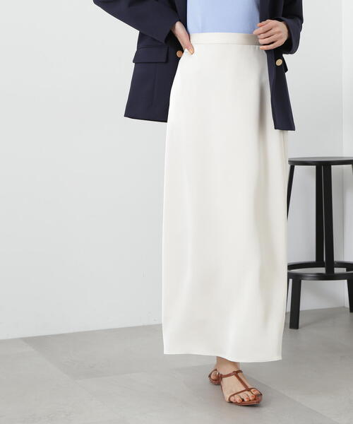 N.（N. Natural Beauty Basic）（エヌエヌナチュラルビューティーベーシック）の「サテンストレートスカート（スカート・レディース・グレー/ブラック/ホワイト・MEDIUM/SMALL）」の14枚目の写真