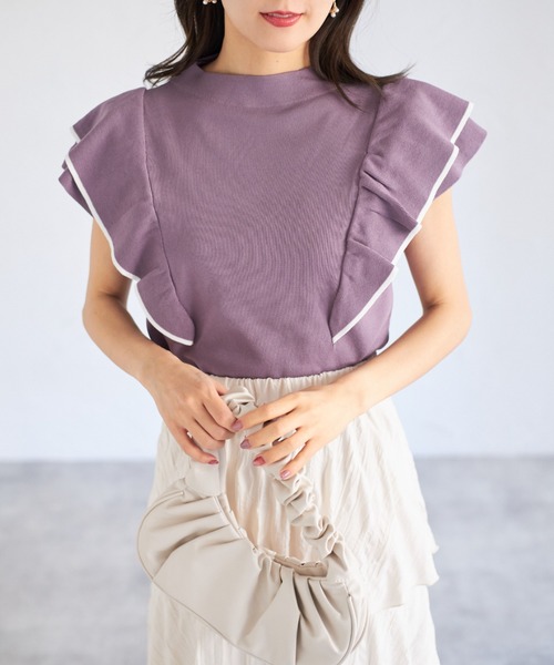 tocco closet（トッコ　クローゼット）の「【ZOZO限定】レイヤードフリルスリーブノースリーブニット（Tシャツ/カットソー・レディース・ベージュ系その他/ブラック/ピンク系その他/ホワイト×ブラック・M）」の4枚目の写真