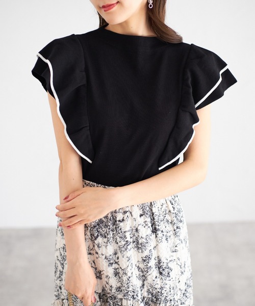 tocco closet（トッコ　クローゼット）の「【ZOZO限定】レイヤードフリルスリーブノースリーブニット（Tシャツ/カットソー・レディース・ベージュ系その他/ブラック/ピンク系その他/ホワイト×ブラック・M）」の14枚目の写真