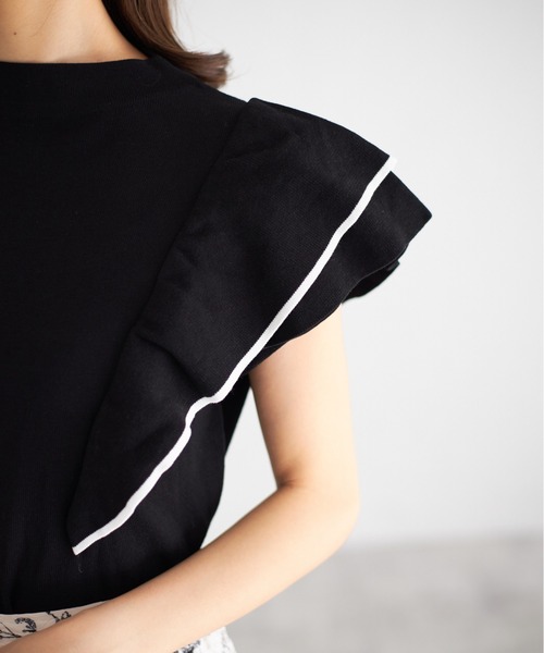 tocco closet（トッコ　クローゼット）の「【ZOZO限定】レイヤードフリルスリーブノースリーブニット（Tシャツ/カットソー・レディース・ベージュ系その他/ブラック/ピンク系その他/ホワイト×ブラック・M）」の17枚目の写真