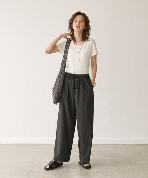 RIVE DROITE（リヴドロワ）の「HATOMEナイロンショルダー（ショルダーバッグ・レディース・ブラック/ダークグレー・FREE）」の14枚目の写真