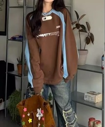 Two-tone uniform-like top