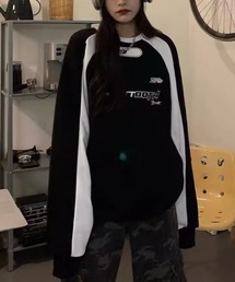 Two-tone uniform-like top