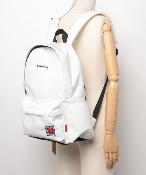 Keith Haring(キース・ヘリング)の「Keith Haring/ / ディパックL / 15606(バックパック/リュック・レディース・ホワイト/ブラック・ONESIZE)」の6枚目の写真