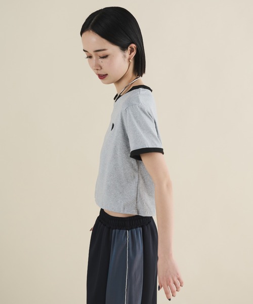 MERLOT（メルロー）の「刺繍ハートクロップドリンガーT（Tシャツ/カットソー・レディース・グレー/ブラック・FREE）」の9枚目の写真