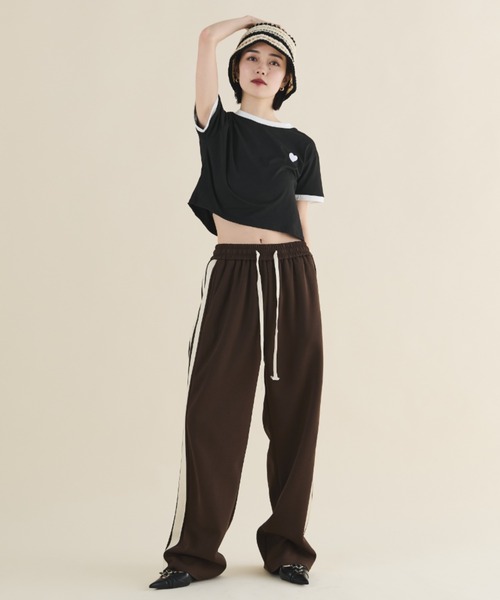 MERLOT（メルロー）の「刺繍ハートクロップドリンガーT（Tシャツ/カットソー・レディース・グレー/ブラック・FREE）」の14枚目の写真