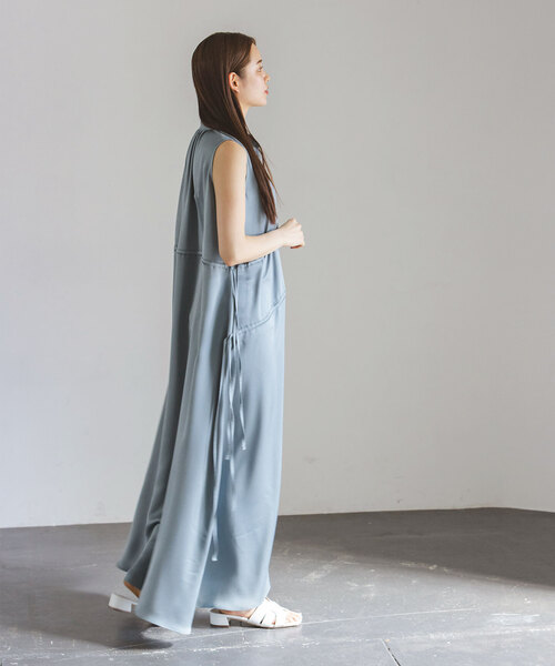 Noble（ノーブル）の「サッカーサテンドロストワンピース（ワンピース・レディース・ブルー系その他・FREE）」の3枚目の写真