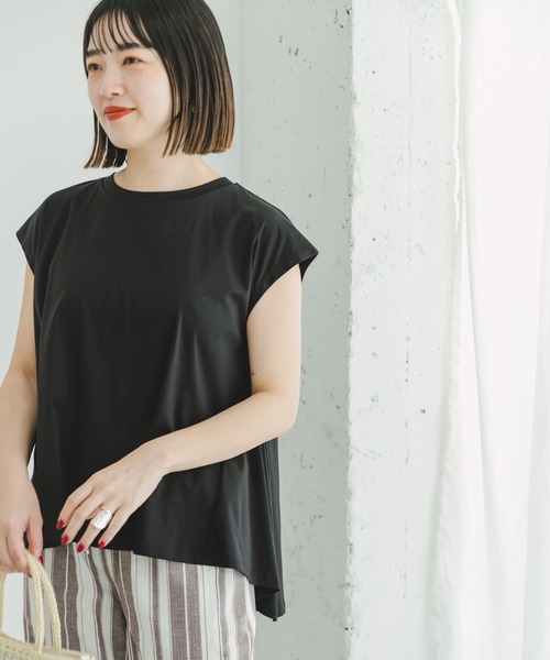 ITEMS URBANRESEARCH（アイテムズ アーバンリサーチ）の「バックティアードフレンチTシャツ（Tシャツ/カットソー・レディース・チャコールグレー/オフホワイト/ライトカーキ/ブラック・FREE）」の15枚目の写真