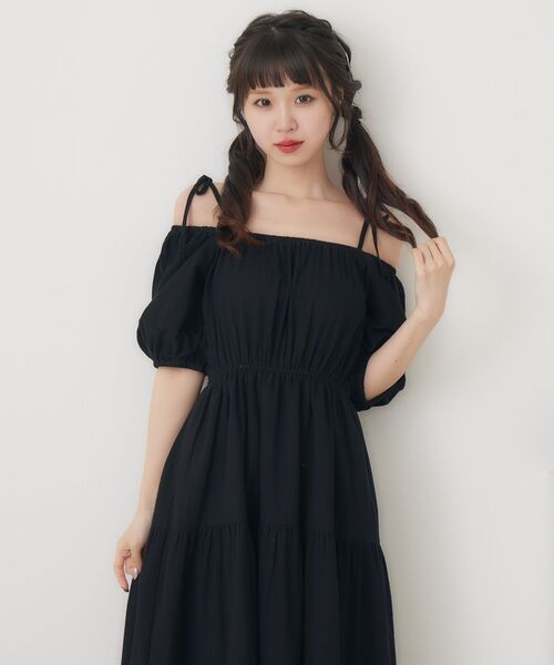 ems excite（エムズエキサイト）の「オフショルティアードOP（ワンピース・レディース・ホワイト/ピンク/ブラック・FREE）」の11枚目の写真