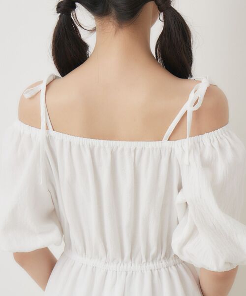 ems excite（エムズエキサイト）の「オフショルティアードOP（ワンピース・レディース・ホワイト/ピンク/ブラック・FREE）」の19枚目の写真