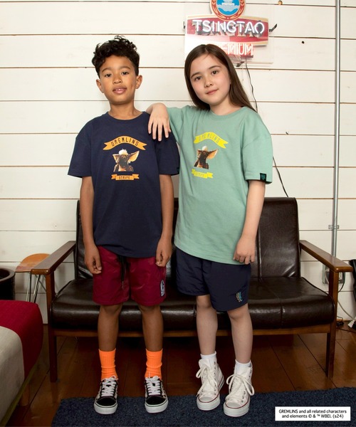 RIVER SIDE CULTURE（リバーサイドカルチャー）の「RIVER SIDE CULTURE/RSC×GREMLINS(グレムリン) BEACH Tシャツ KIDS (M4)（Tシャツ/カットソー・キッズ・カーキ/ネイビー・120/130/140/150/160/100/110）」の2枚目の写真