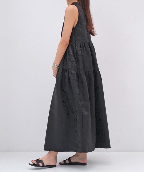 AKTE（アクテ）の「ノースリーブティアードワンピース（ワンピース