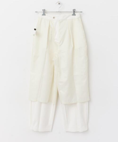 URBAN RESEARCH ROSSO WOMEN（アーバンリサーチ　ロッソ）の「タックコクーンパンツ（その他パンツ・レディース・オフホワイト/ブラック/ベージュ・38/36）」の10枚目の写真