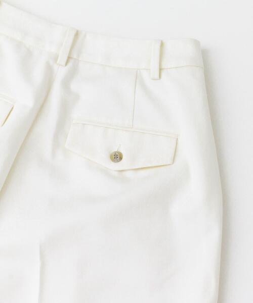 URBAN RESEARCH ROSSO WOMEN（アーバンリサーチ　ロッソ）の「タックコクーンパンツ（その他パンツ・レディース・オフホワイト/ブラック/ベージュ・38/36）」の11枚目の写真