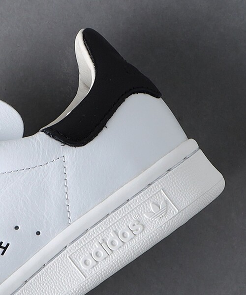 adidas（アディダス）の「＜adidas＞STAN SMITH LUX スニーカー（スニーカー・レディース・ブラック/ワインレッド・22.5cm/25cm/24.5cm/24cm/23.5cm/23cm）」の10枚目の写真