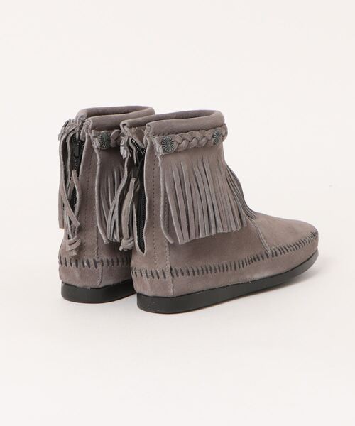 Minnetonka(ミネトンカ)の「/MINNETONKA/ハイ トップ バック ジッパー ブーツ HI TOP BACK ZIP BOOTS(ブーツ・レディース・ライトブラウン/ダークブラウン/ブラック/ブラウン/グレー・US5.5/US6/US5)」の7枚目の写真