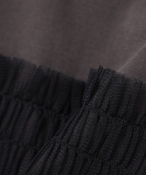 Honeys(ハニーズ)の「ビスチェ風チュールシアートップス(Tシャツ/カットソー・レディース・グレイッシュブルー/ホワイト×グレー/スミクロ/ホワイト・S/M/L)」の18枚目の写真