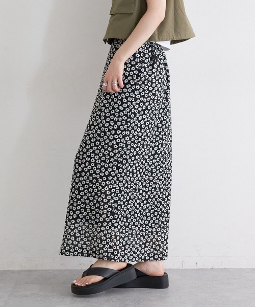 RAGEBLUE（レイジブルー）の「シャーリングIラインスカート（スカート・レディース・ブラック系その他/イエロー/ブラック・FREE）」の13枚目の写真