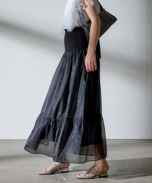 Andemiu（アンデミュウ）の「2WAYシアーティアードスカート134943（スカート・レディース・グリーン/アイボリー/ブラック・FREE）」の16枚目の写真