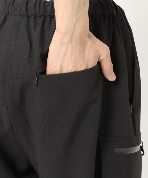 EDIFICE(エディフィス)の「テックエアー ウーブン ショーツ(その他パンツ・メンズ・チャコールグレー/ブラック・SMALL/MEDIUM/LARGE)」の10枚目の写真