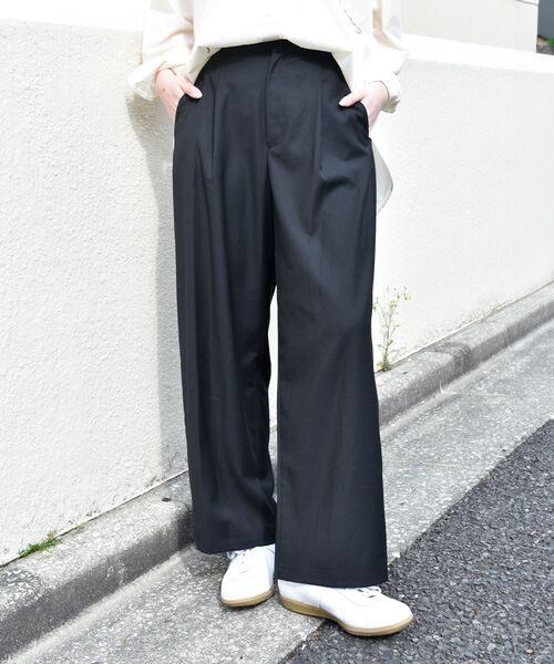 le.coeur blanc（ルクールブラン）の「サイドベルトタックワイドパンツ（その他パンツ・レディース・カーキブラウン/キャメル/ブラック/グレー・38/36）」の2枚目の写真