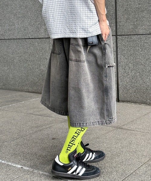 Perushu(ペルーシュ)の「ダブルニーワイドハーフパンツ(その他パンツ・メンズ・インディゴブルー/ブラウン/杢グレー/ブラック・MEDIUM/SMALL/LARGE)」の7枚目の写真