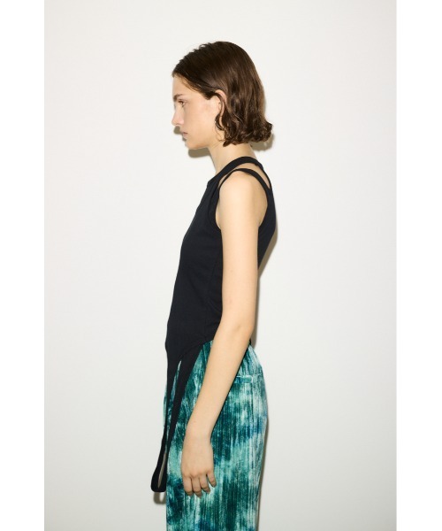 THROW by SLY(スローバイスライ)の「THROW LAYERED HOLE TANK TOPS レイヤード ホール タンク トップス(タンクトップ・レディース・カーキ/ブラック/オレンジ系その他・FREE)」の15枚目の写真