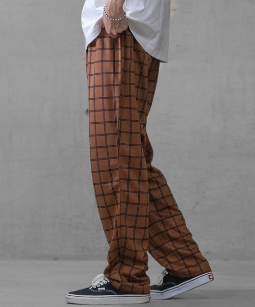 JOHN'S CLOSET(ジョンズクローゼット)の「【40I】アソートパターン リラックスパンツ 無地/トラックパンツ/チェック/ペイズリー(スウェットパンツ・メンズ・ブラック系2/グレー/ブラウン系3/ベージュ系1/ベージュ系3/ブラック/グレー系2/グレー系3/グレー系4/ブラウン系1/ブラウン系2/グレー系5/ブラック系3/グレー系1/ブラウン/ベージュ/チェック/ベージュ系4/ネイビー系1/ベージュ系2・MEDIUM/LARGE/X-LARGE)」の12枚目の写真