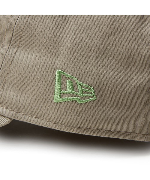 NEW ERA(ニューエラ)の「NEW ERA 920CS NUANCE COLOR / ニューエラ(キャップ・レディース・ベージュ/ライトグレー/ストーン・OSFA)」の15枚目の写真