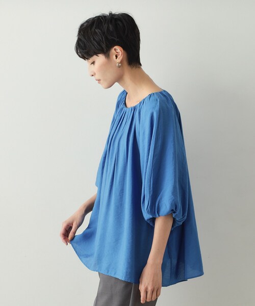 OPAQUE.CLIP（オペークドットクリップ）の「◆バルーンスリーブギャザーブラウス【洗濯機洗い可】（シャツ/ブラウス・レディース・ベージュ/ブルー系その他/ブラック/チャコールグレー・38/40/42）」の14枚目の写真