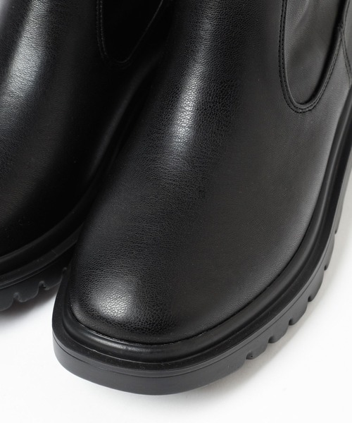 GLOBAL WORK(グローバルワーク)の「エアかる晴雨兼用ブーツ/138932(ブーツ・レディース・ブラック系その他/ブラック/アイボリー/ガンメタ・MEDIUM/SMALL/X-LARGE/LARGE)」の17枚目の写真