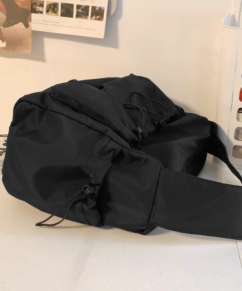 CELENA BEATS（セレナビーツ）の「[UNISEX]ドロストショルダーバック（ショルダーバッグ・メンズ・グレー/ブラック/ホワイト・FREE）」の19枚目の写真