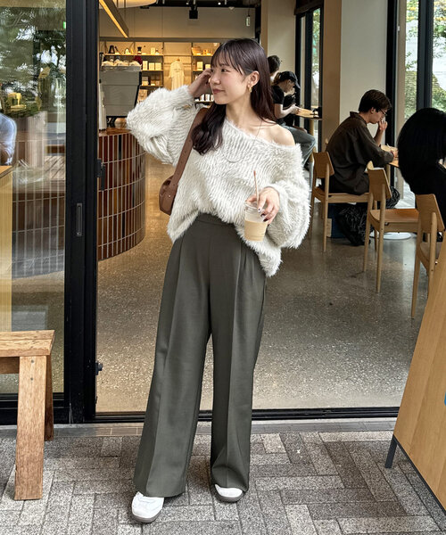 DISCOAT（ディスコート）の「タック使いぷっくりバッグ（トートバッグ・レディース・キャメル/ブラック/レッド系その他・FREE）」の17枚目の写真