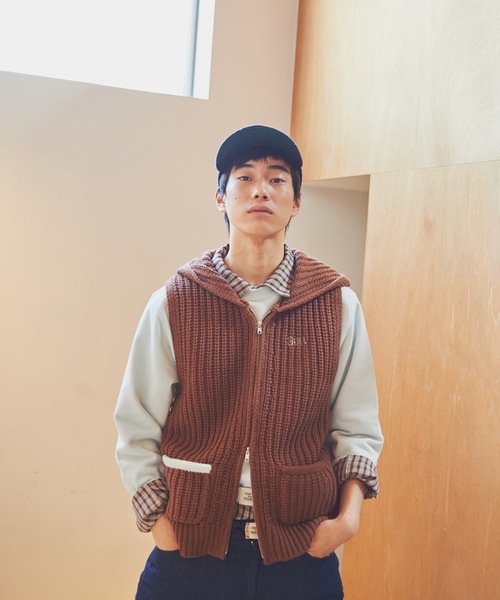 common gull products.（コモンガルプロダクツ）の「かたっぽのニットフーディーベスト（ニット/セーター・レディース・ブラウン/ネイビー・MEDIUM/LARGE）」の21枚目の写真