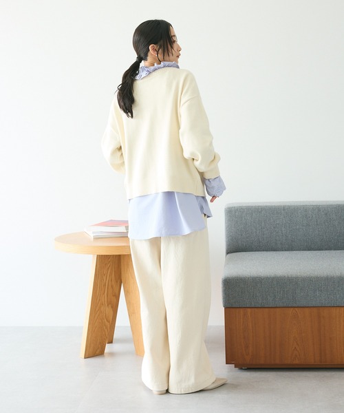 CRAFT STANDARD BOUTIQUE(クラフトスタンダードブティック)の「とてもちクルーネックカーディガン ◆(カーディガン/ボレロ・レディース・アイボリー/ブラック/パープル/杢グレー/レッド/グリーン・FREE)」の12枚目の写真