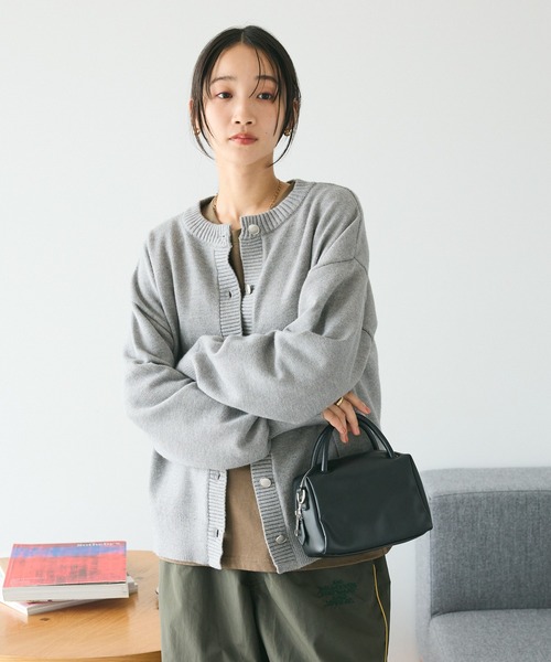 CRAFT STANDARD BOUTIQUE(クラフトスタンダードブティック)の「とてもちクルーネックカーディガン ◆(カーディガン/ボレロ・レディース・アイボリー/ブラック/パープル/杢グレー/レッド/グリーン・FREE)」の20枚目の写真