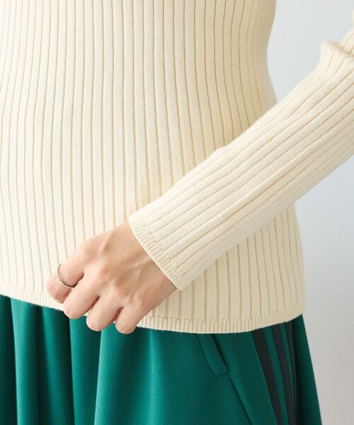 CRAFT STANDARD BOUTIQUE（クラフトスタンダードブティック）の「とてもちクルーネックリブニットプルオーバー（ニット/セーター・レディース・チャコールグレー/アイボリー/ブラック/カーキ/レッド・FREE）」の11枚目の写真