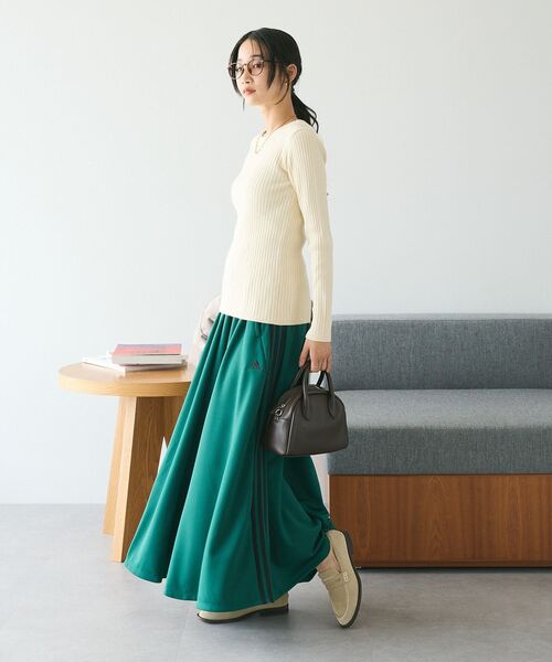 CRAFT STANDARD BOUTIQUE（クラフトスタンダードブティック）の「とてもちクルーネックリブニットプルオーバー（ニット/セーター・レディース・チャコールグレー/アイボリー/ブラック/カーキ/レッド・FREE）」の13枚目の写真