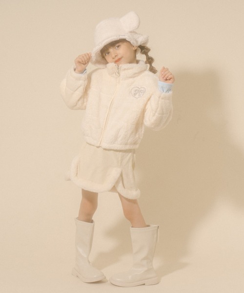 URBAN CHERRY（アーバンチェリー）の「【Mielボアシリーズ】ハート刺繍スタンドカラージップジャケット（ブルゾン・キッズ・ピンク/ブラウン/アイボリー・110cm/120cm/130cm/140cm/150cm）」の12枚目の写真