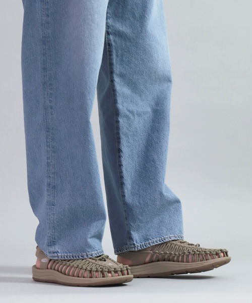 KEEN（キーン）の「[KEEN] UNEEK ユニーク mens（サンダル・メンズ・ブラック/グレイッシュベージュ・80/85/90）」の16枚目の写真