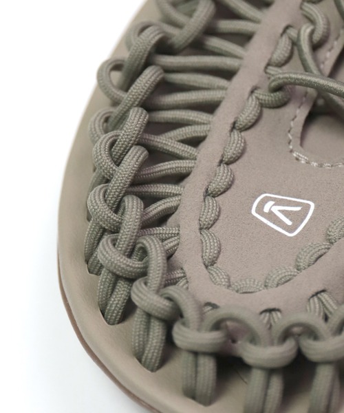 KEEN（キーン）の「[KEEN] UNEEK ユニーク mens（サンダル・メンズ・ブラック/グレイッシュベージュ・80/85/90）」の10枚目の写真