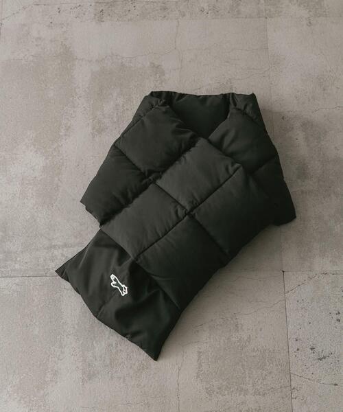 URBAN RESEARCH DOORS（アーバンリサーチドアーズ）の「『別注』PENNEYS×DOORS　THE FOX ファイバーダウンマフラー（マフラー・メンズ・ブラック/ネイビー/オレンジ/ベージュ系その他・-）」の2枚目の写真