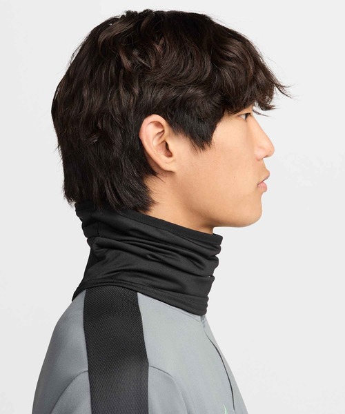 NIKE(ナイキ)の「ナイキ アカデミー Dri-FIT サッカーネックウォーマー / Nike Academy Dri-FIT Soccer Neck Warmer HF0787-010 Black(ネックウォーマー/スヌード・メンズ・ブラック・ONE SIZE)」の3枚目の写真
