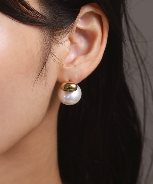 LHME(エルエイチエムイー)の「【WEB限定】“MELLOW”プランプパールピアス/サージカルステンレス(金属アレルギー対応)【LHME / エルエイチエムイー】(ピアス(両耳用)・レディース・ゴールド・ONE SIZE)」の11枚目の写真