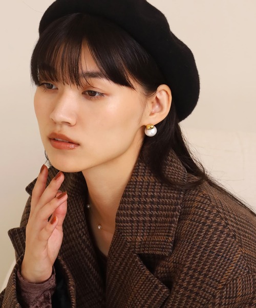 LHME(エルエイチエムイー)の「【WEB限定】“MELLOW”プランプパールピアス/サージカルステンレス(金属アレルギー対応)【LHME / エルエイチエムイー】(ピアス(両耳用)・レディース・ゴールド・ONE SIZE)」の13枚目の写真