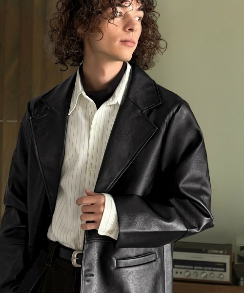 セール】品格とトレンドを纏う。フェイクレザー テーラードジャケット