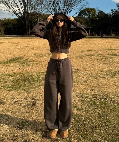 INTER FACTORY（インターファクトリー）の「SARA - ドローコードスウェットパンツ made in INTER FACTORY（スウェットパンツ・レディース・チャコールグレー/ライトグレー・MEDIUM/LARGE）」の7枚目の写真