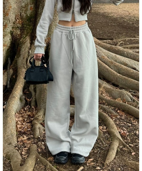 INTER FACTORY（インターファクトリー）の「SARA - ドローコードスウェットパンツ made in INTER FACTORY（スウェットパンツ・レディース・チャコールグレー/ライトグレー・MEDIUM/LARGE）」の4枚目の写真